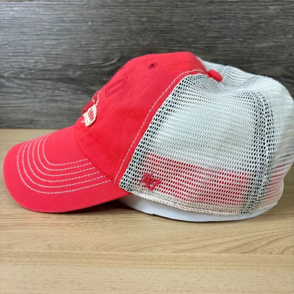 Minnesota Wild Hat Cap Snap Back‎ Womens Pink Red NHL Hockey '47 Adjustable